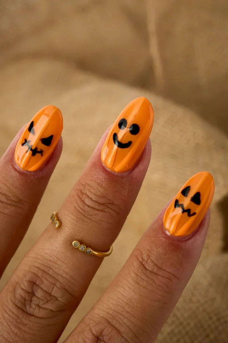 Orange Looks