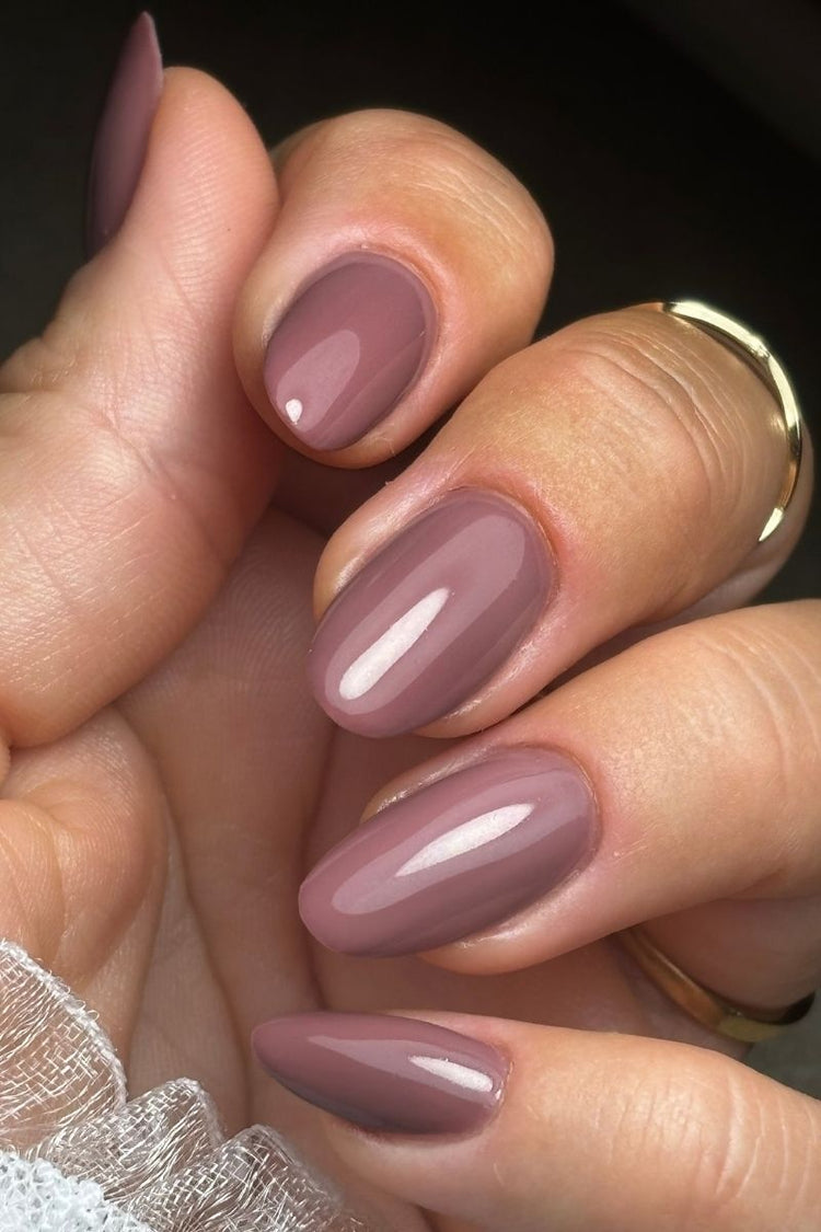 Lilac · 100 – Gel Polish von Nailster, Bild 3