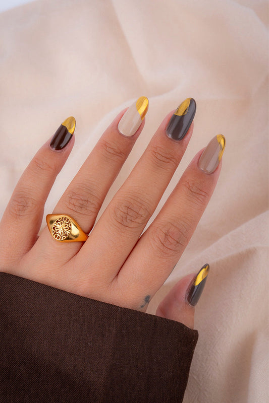 Golden Luxe