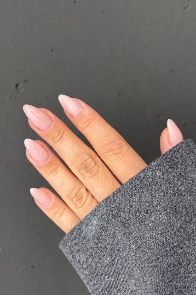 Crystal Kiss · 572 – Builder Gel von Nailster, Bild 3