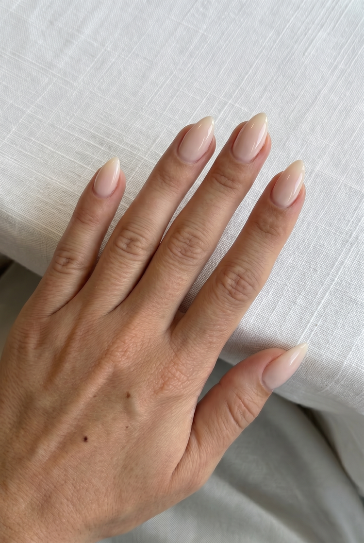 PJs · 539 – Liquid Builder Gel von Nailster, Bild 3