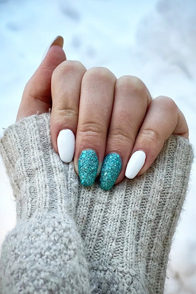 Bahamas Blue · 140 – Gel Polish von Nailster, Bild 3