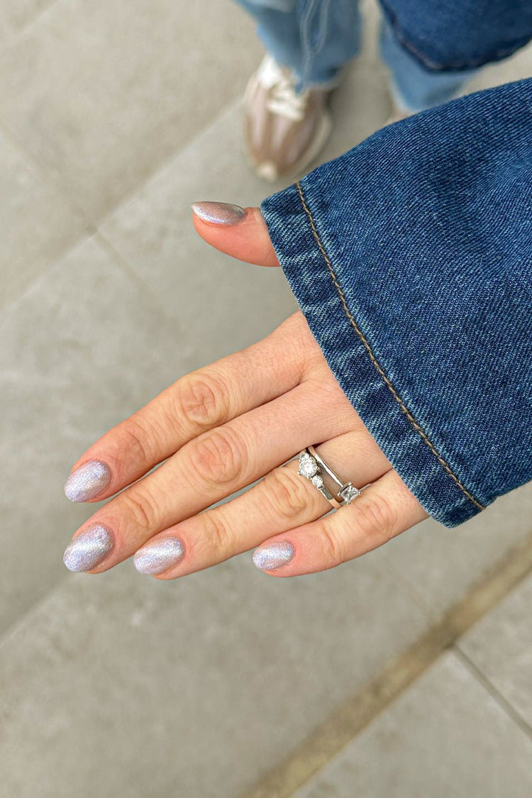 Blue Diamond Cat Eye · 470 – Gel Polish Cat Eye von Nailster, Bild 3
