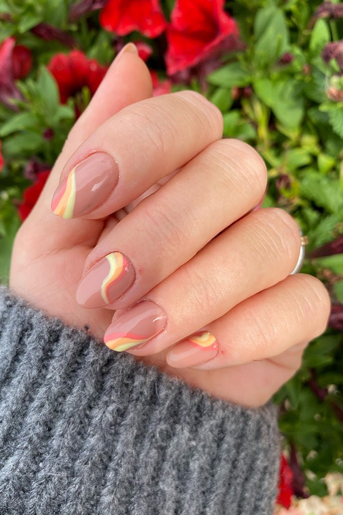 Front Row · 124 – Gel Polish von Nailster, Bild 3