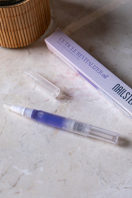 Nagelhautöl-Stift.