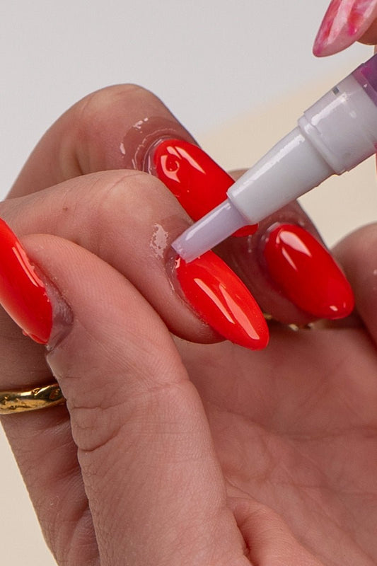 Nagelhautöl-Stift.
