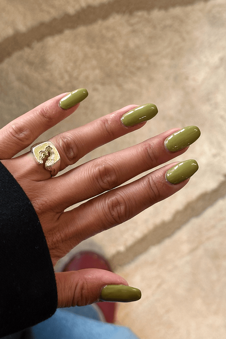 Olive · 486 – Gel Polish von Nailster, Bild 3