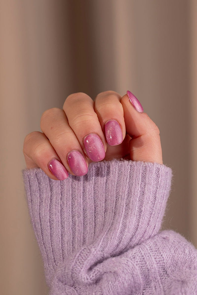 Pink Bling Cat Eye · 332 – Gel Polish Cat Eye von Nailster, Bild 3