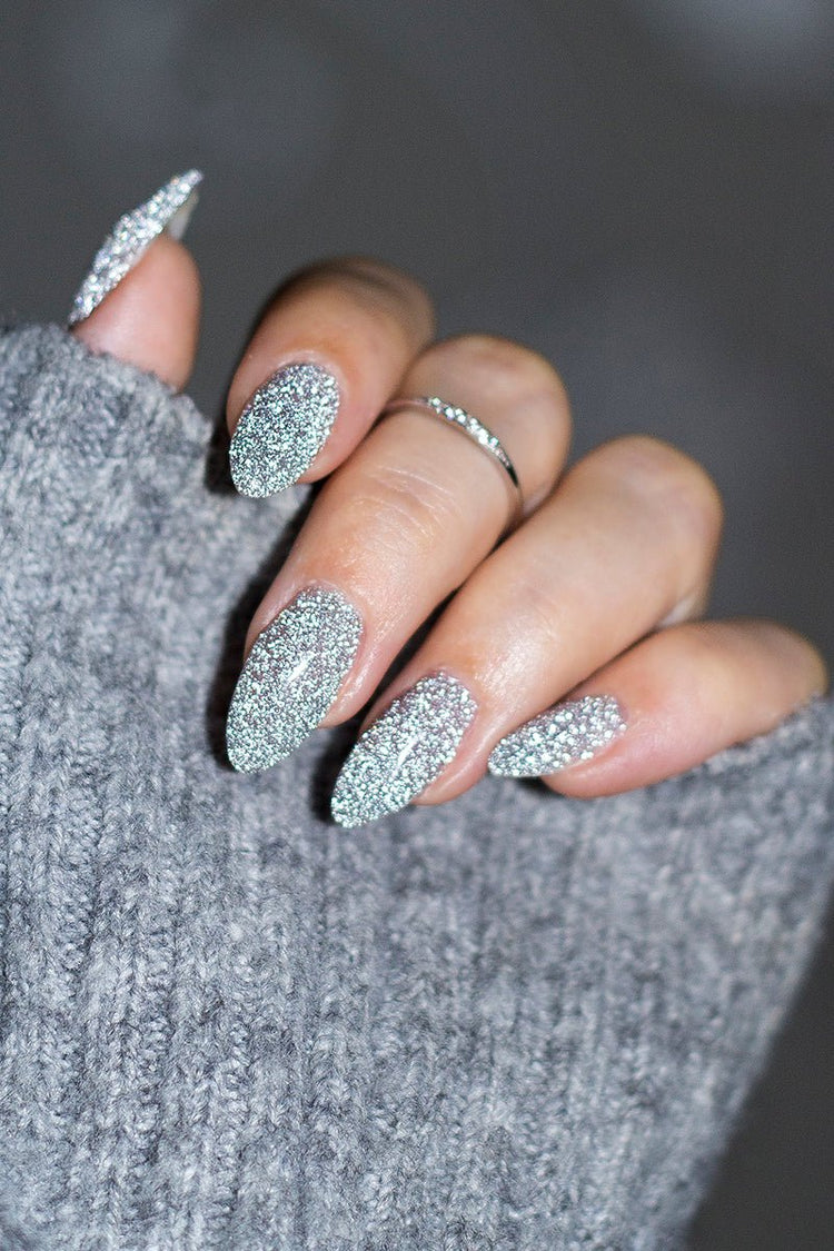 Reflective Silver · 355 – Gel Polish von Nailster, Bild 3
